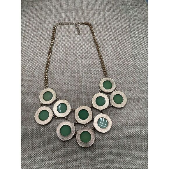 Green Bib Bauble Necklace Gold tone Chain St Patricks Day Jewelry - Picture 5 of 9